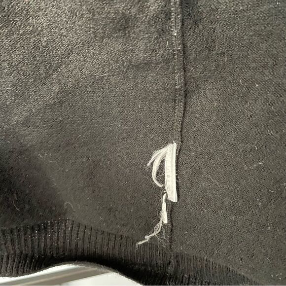 [M] Brooks Brothers 100% Merino Wool Blend Black Knit Cardigan Women’s - Picture 6 of 7